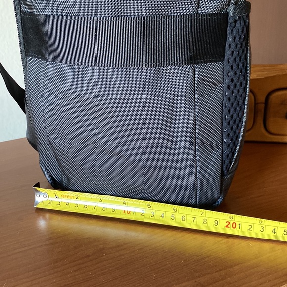 Tumi T-Tech Crossbody Bag - Picture 6 of 9